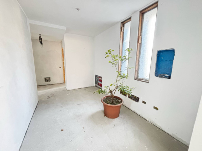 Casa singola in vendita a Lavena Ponte Tresa