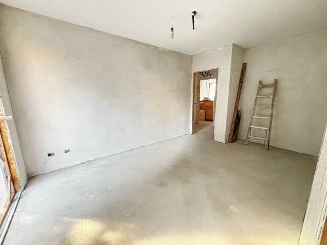 Casa singola in vendita a Lavena Ponte Tresa