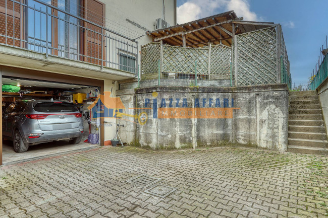 Villette a schiera in vendita a Caronno Varesino