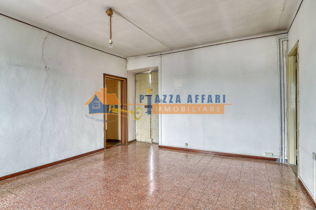 Porzione di Casa Terra / Cielo in vendita a Oggiona con Santo Stefano