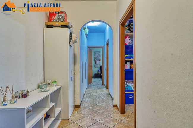 Appartamento in vendita a Lavena Ponte Tresa