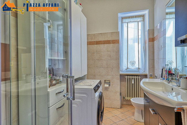 Appartamento in vendita a Lavena Ponte Tresa