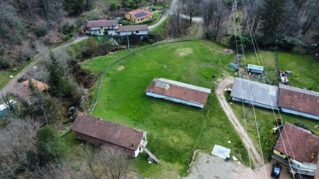 Terreno edificabile in vendita a Montegrino Valtravaglia