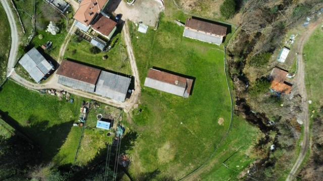 Terreno edificabile in vendita a Montegrino Valtravaglia