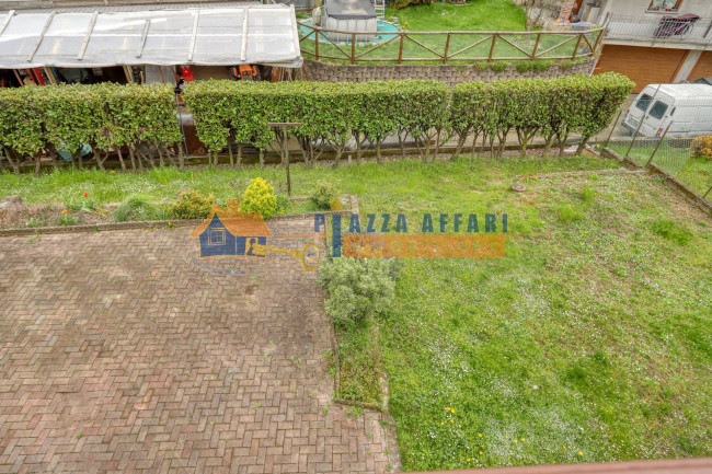 Porzione di Casa Terra / Cielo in vendita a Caronno Varesino