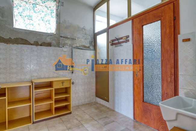 Porzione di Casa Terra / Cielo in vendita a Caronno Varesino