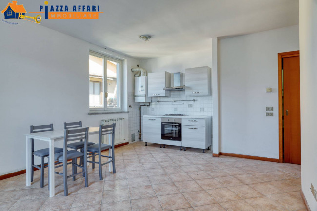 Appartamento in vendita a Varenna