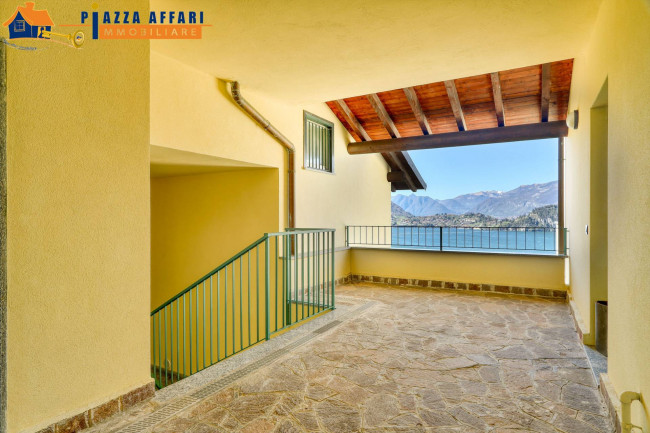 Appartamento in vendita a Varenna