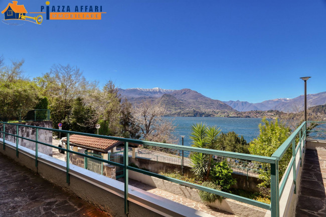 Appartamento in vendita a Varenna
