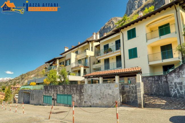 Appartamento in vendita a Varenna
