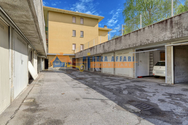 Appartamento in vendita a Caronno Varesino