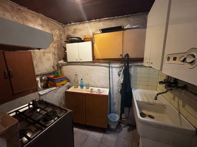 Porzione di Casa Terra / Cielo in vendita a Cadegliano-Viconago