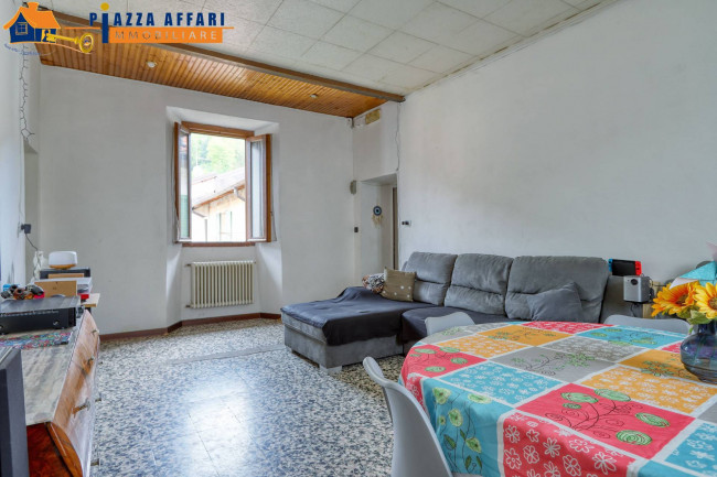 Appartamento in vendita a Marchirolo