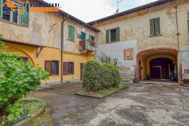Appartamento in vendita a Marchirolo