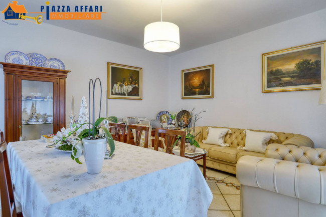 Appartamento in vendita a Marchirolo
