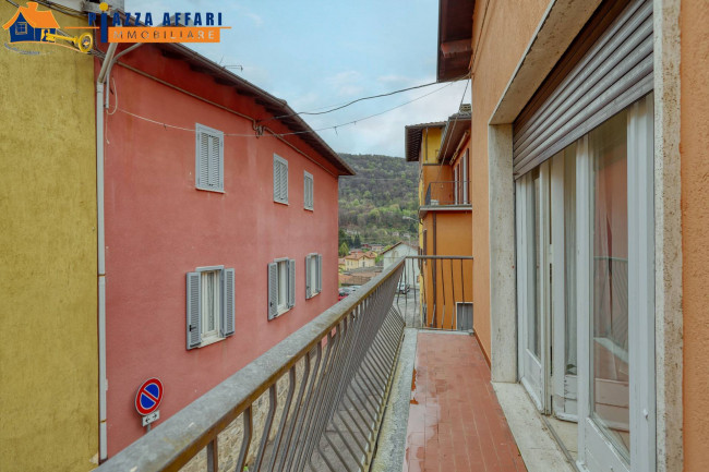 Appartamento in vendita a Marchirolo