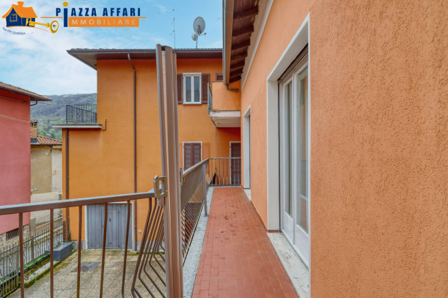 Appartamento in vendita a Marchirolo