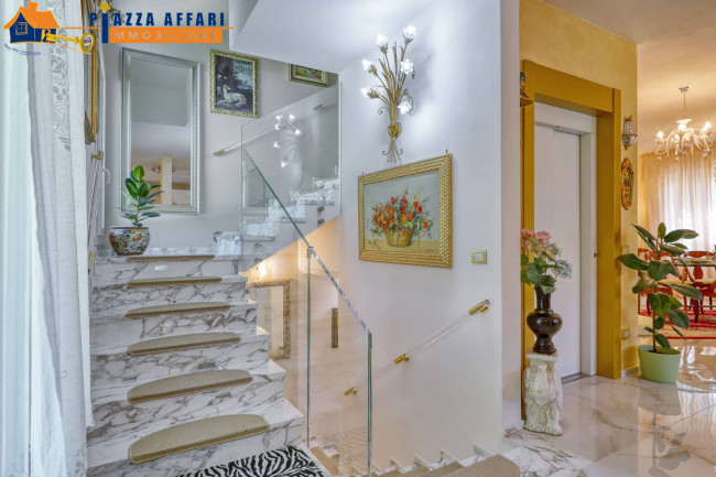 Casa singola in vendita a Camaiore