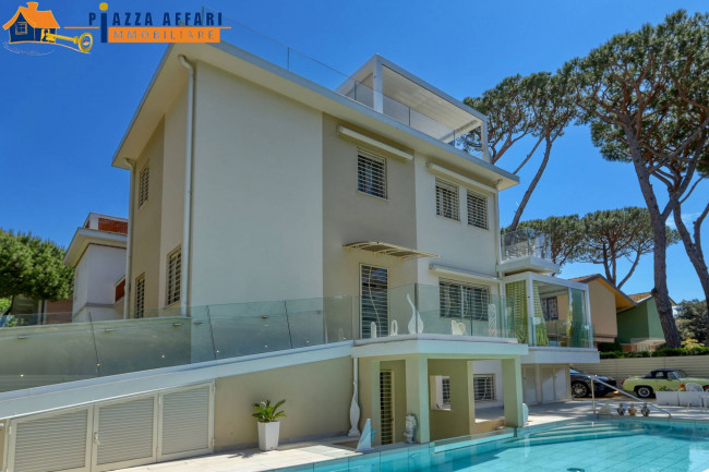 Casa singola in vendita a Camaiore