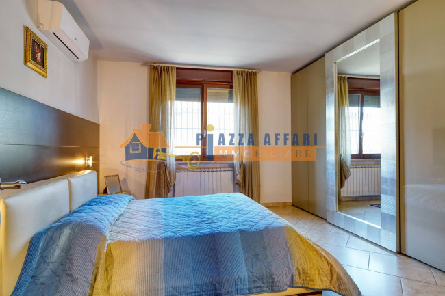 Villa in vendita a Cairate