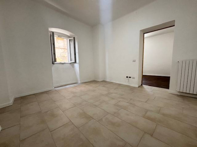 Appartamento in vendita a Marchirolo