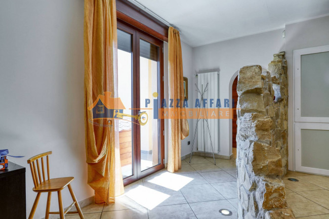 Villa in vendita a Carnago