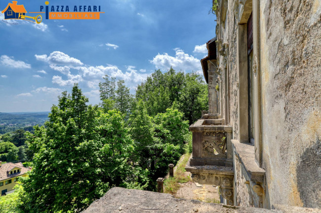 Casa singola in vendita a Viggiù