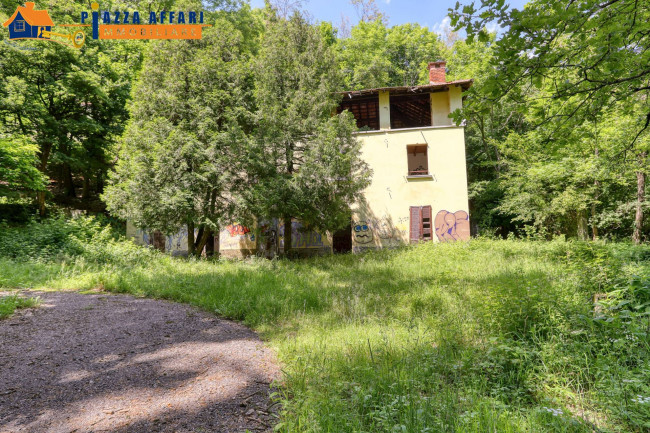 Casa singola in vendita a Viggiù