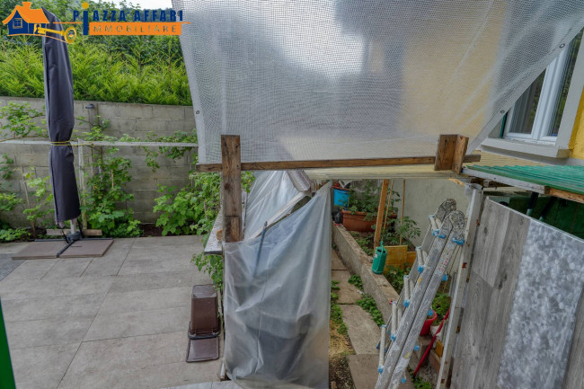 Porzione di Casa Terra / Cielo in vendita a Valganna