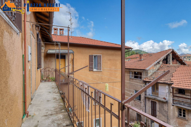 Appartamento in vendita a Marchirolo