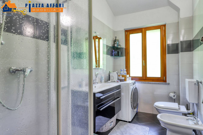 Porzione di Casa Terra / Cielo in vendita a Brusimpiano