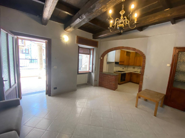 Appartamento in affitto a Cuvio