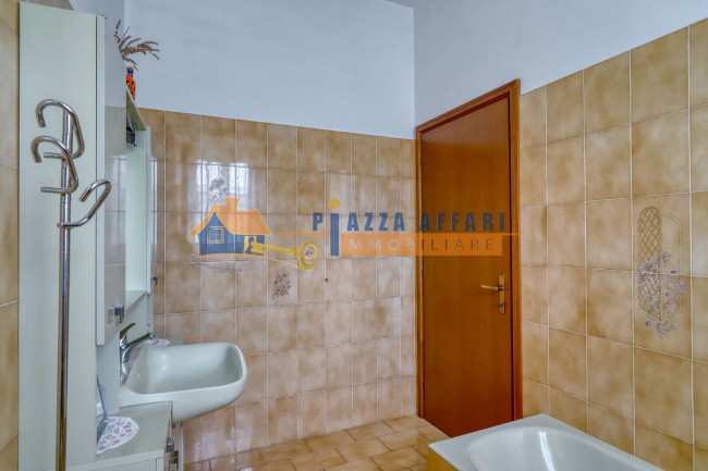 Appartamento in vendita a Solbiate Arno