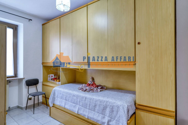 Porzione di Casa Terra / Cielo in vendita a Cardano al Campo