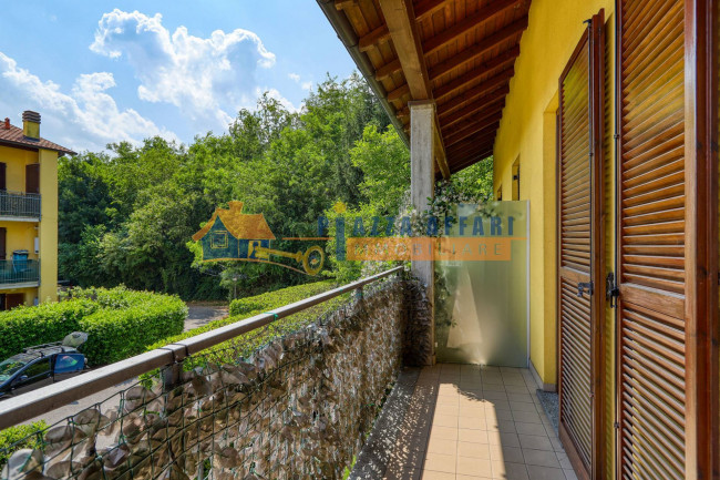 Villette a schiera in vendita a Cavaria con Premezzo