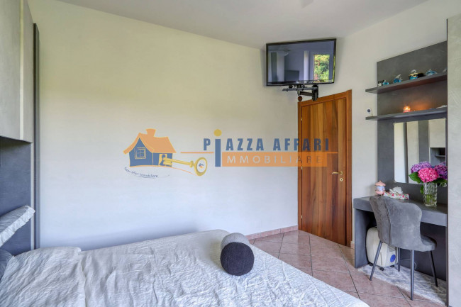 Appartamento in vendita a Oggiona con Santo Stefano