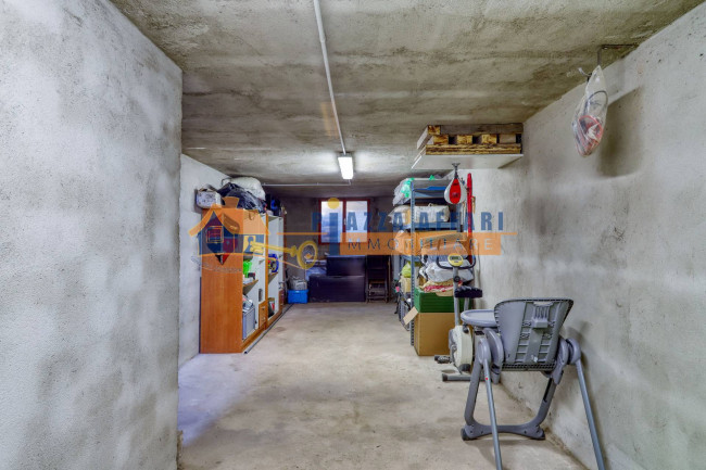 Appartamento in vendita a Oggiona con Santo Stefano