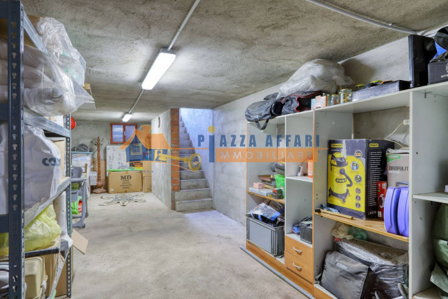 Appartamento in vendita a Oggiona con Santo Stefano