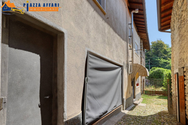 Porzione di Casa Terra / Cielo in vendita a Cugliate-Fabiasco