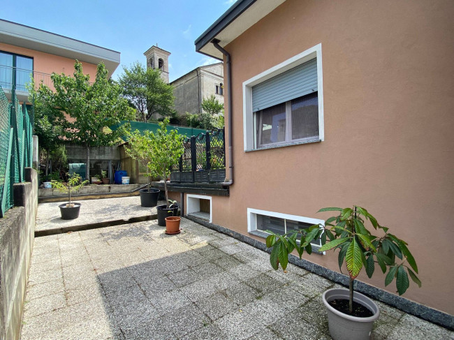 Casa singola in vendita a Luino
