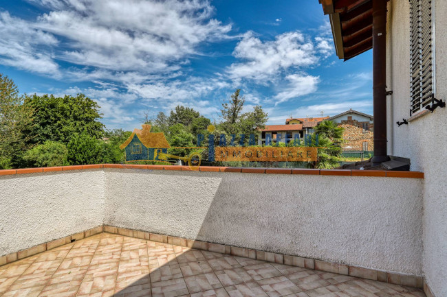 Villa in vendita a Carnago