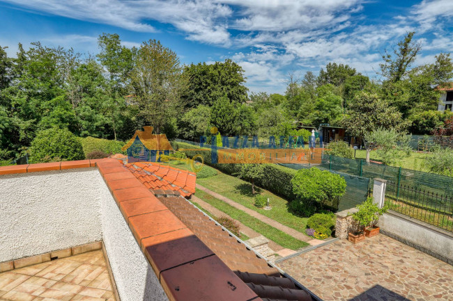 Villa in vendita a Carnago