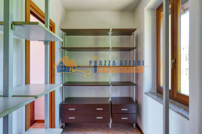 Porzione di Casa Terra / Cielo in vendita a Carnago