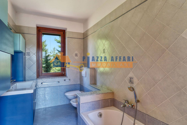 Porzione di Casa Terra / Cielo in vendita a Carnago