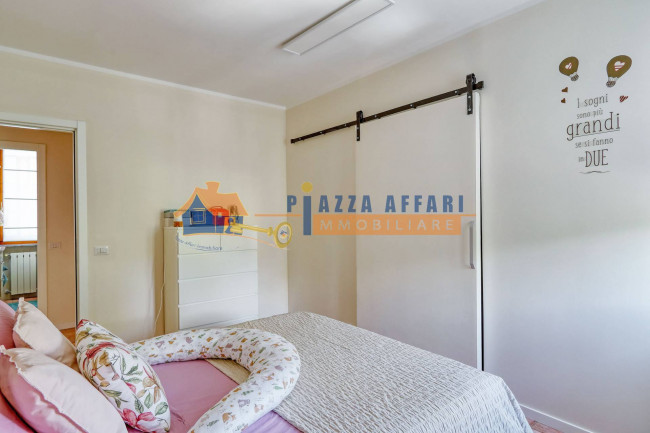 Appartamento in vendita a Caronno Varesino