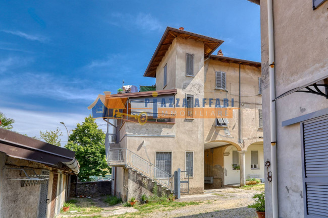 Appartamento in vendita a Caronno Varesino