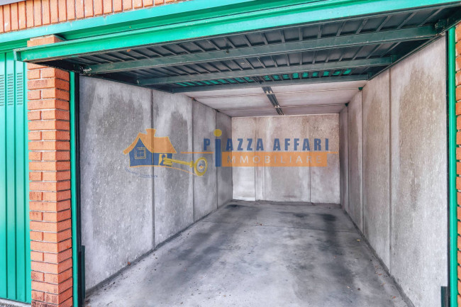 Appartamento in vendita a Caronno Varesino