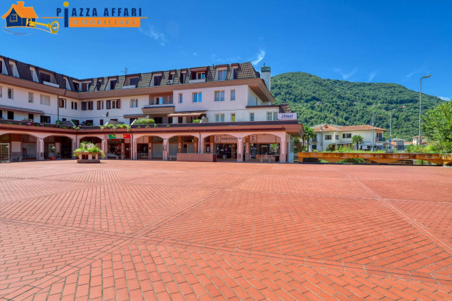Appartamento in vendita a Lavena Ponte Tresa