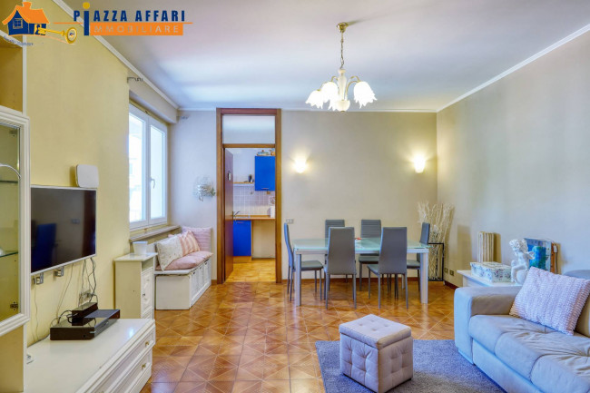 Appartamento in vendita a Lavena Ponte Tresa