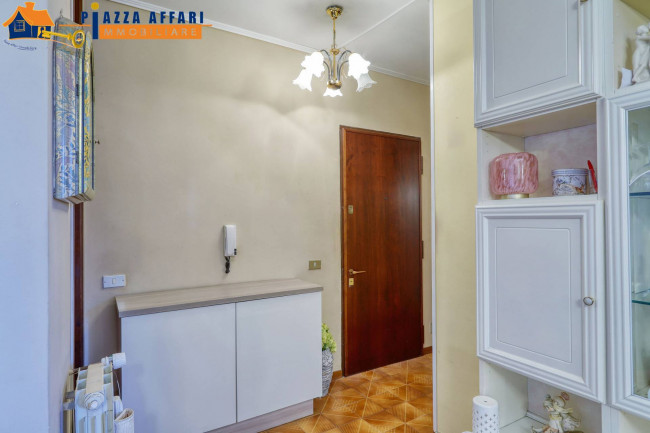 Appartamento in vendita a Lavena Ponte Tresa